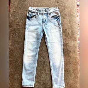 Gap elastic adjustable Skinnys with slide buckle